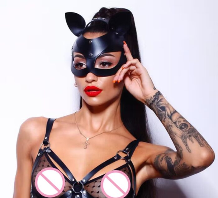 Sexy Leather Cosplay Mask – Fetish Masquerade & BDSM Bondage Accessory – Image 3