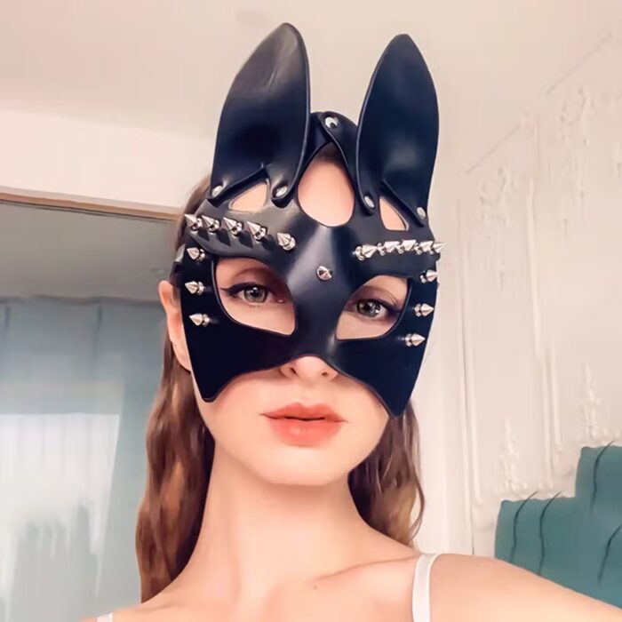 Sexy Leather Cosplay Mask – Fetish Masquerade & BDSM Bondage Accessory – Image 2
